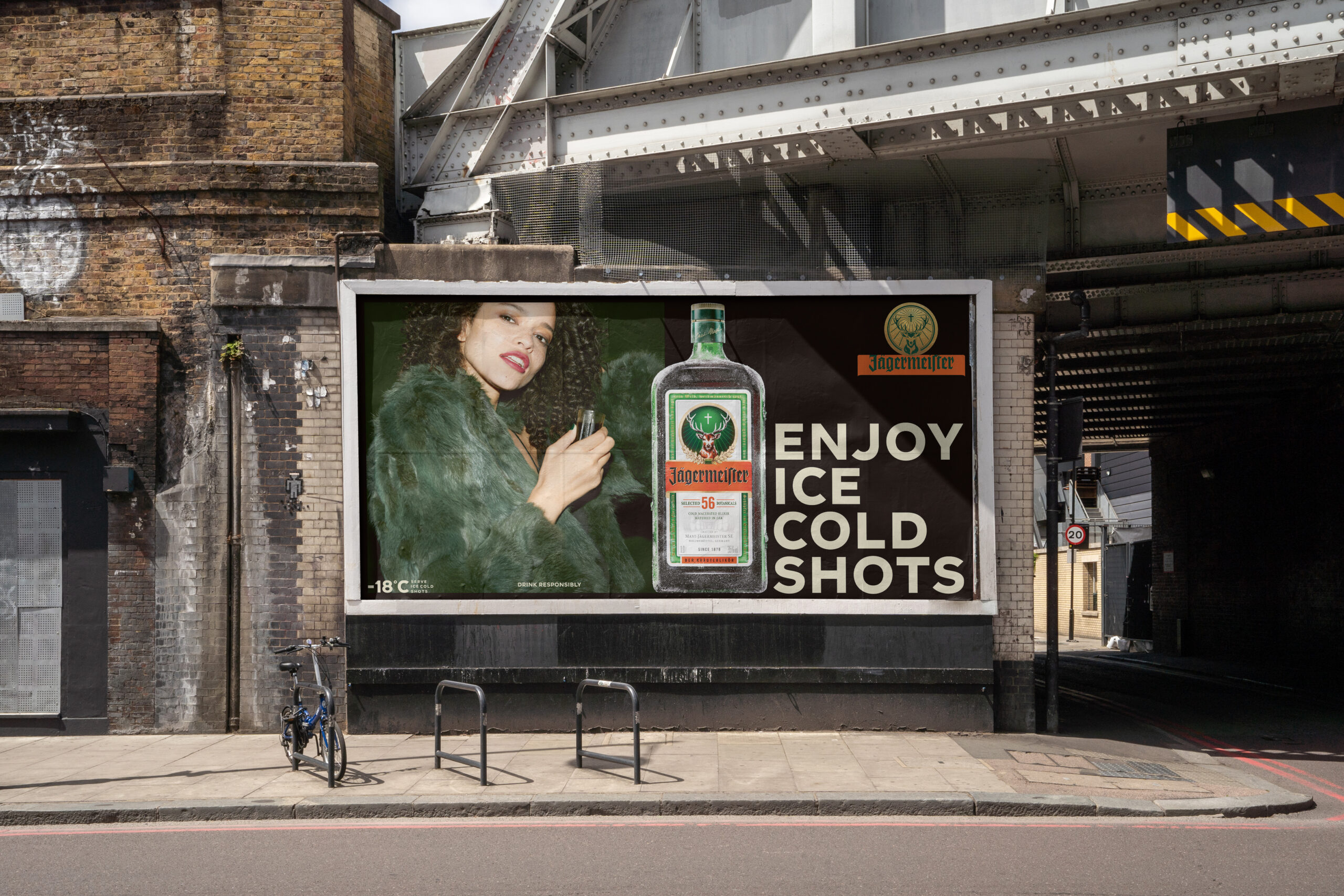 JM_016_Querformat_Mockup_06